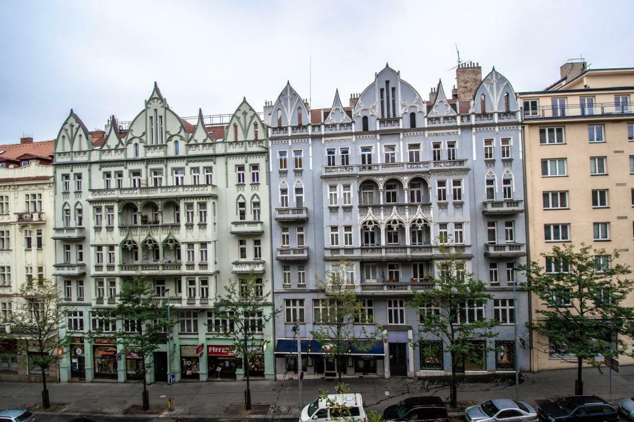 Pastel Art Deco 3Bdr Ruterra Apt Prague Luaran gambar